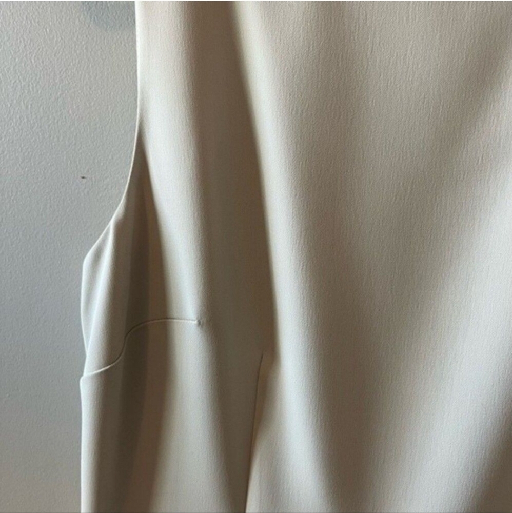 YANSI FUGEL Microfiber Stretch Sleeveless Knee Length Beige Crepe Dress Size 10 - Picture 3 of 6
